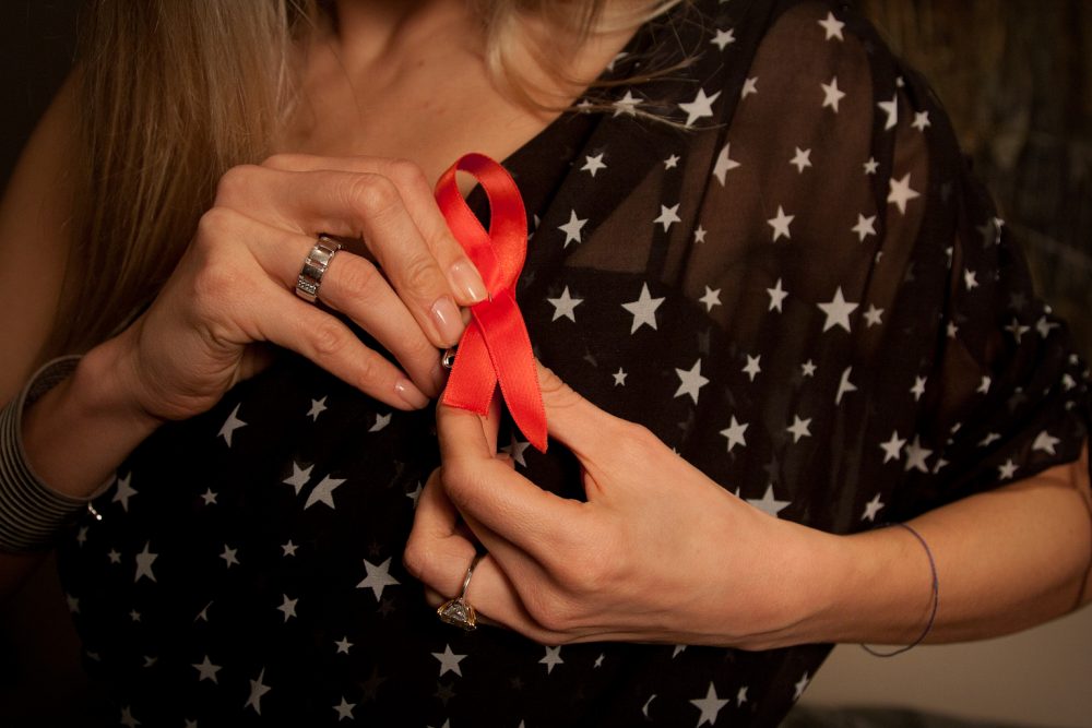 Чем отличается жизнь с ВИЧ от жизни здорового человека?