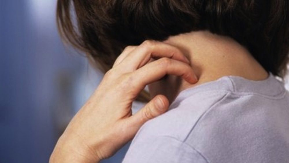 Какие симптомы характерны для проявлениц чесотки?