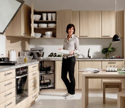 Мебель по своим размерам: почему стоит заказывать кухонную мебель точно по размерам кухни и почему шкафы на заказ надежнее магазинных