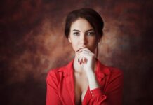 Расчет месячных: специальный календарь, нормальная длительность месячных, предвестники, фазы менструального цикла