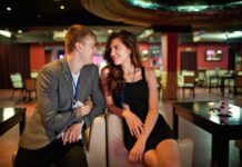 Где завести знакомство на один вечер?