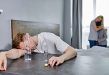 Вывод из запоя: причины зависимости, как не бояться начать лечиться