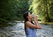 Вода в нашем теле: влияние воды, как она двигается по организму и чем полезна
