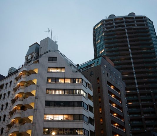 Серьезный подход к делу: почему стоит читать отзывы на агентство недвижимости