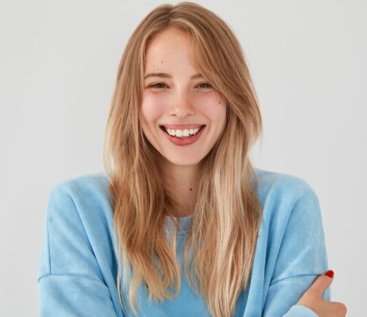 Имплантация зубов: как и зачем ее делают