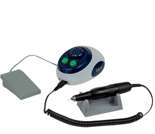 Изучение технологий в маникюре