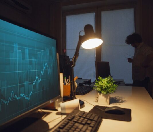 Инвестиции и заработок: как начать и преуспеть в инвестировании