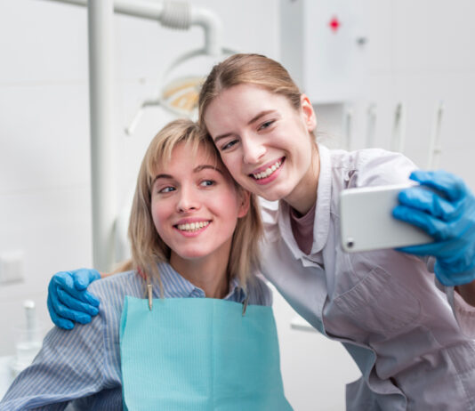 Консультация стоматолога: зачем она нужна и как проходит приём